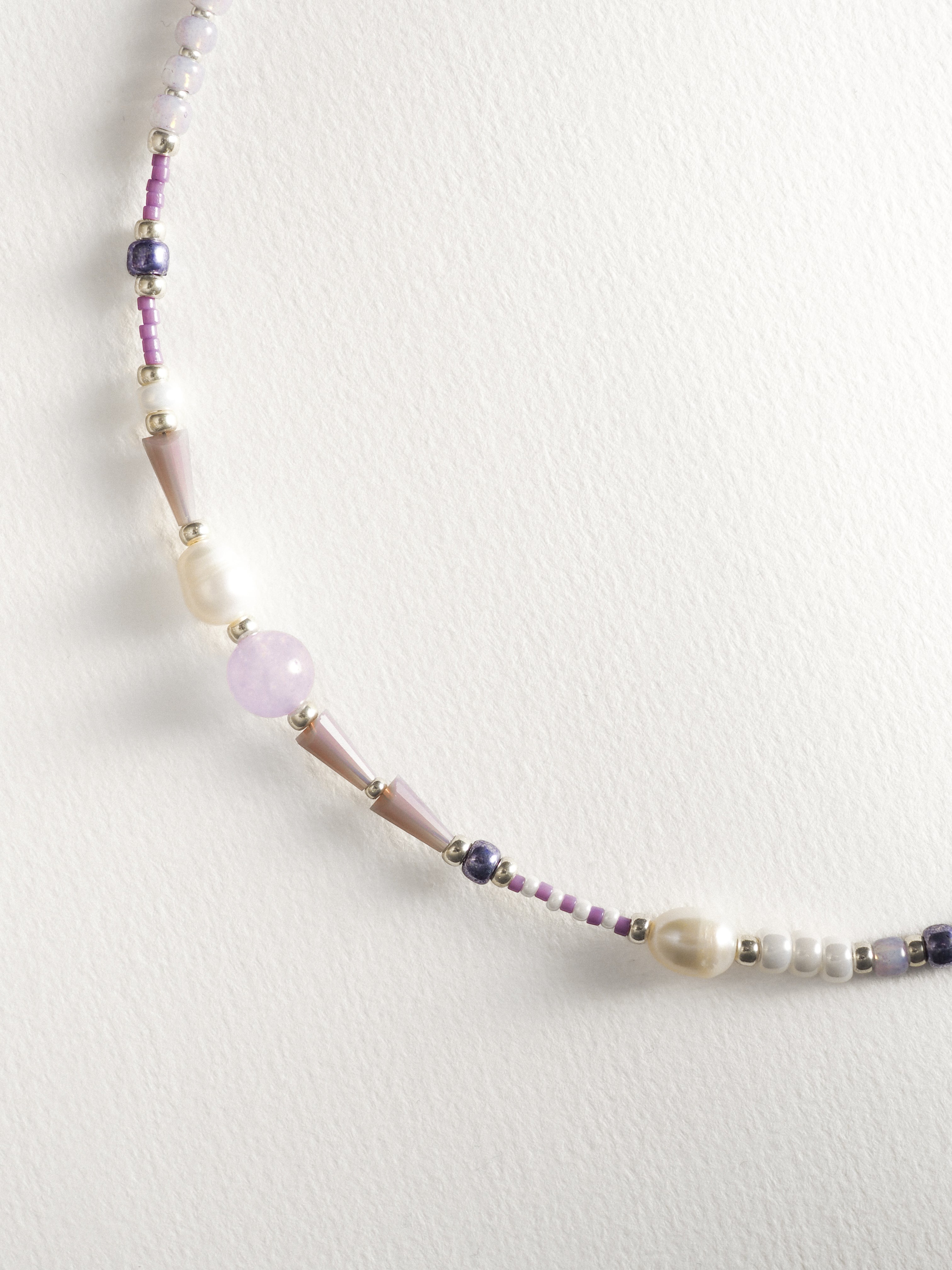 THE LILAC – Perlenkette