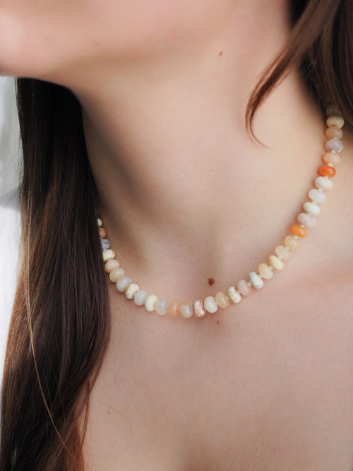 APRICOT OAT – Perlenkette