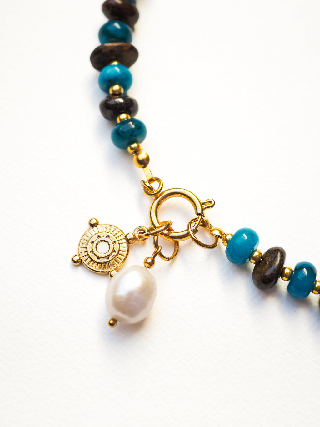 TEAL ORBIT – Perlenkette