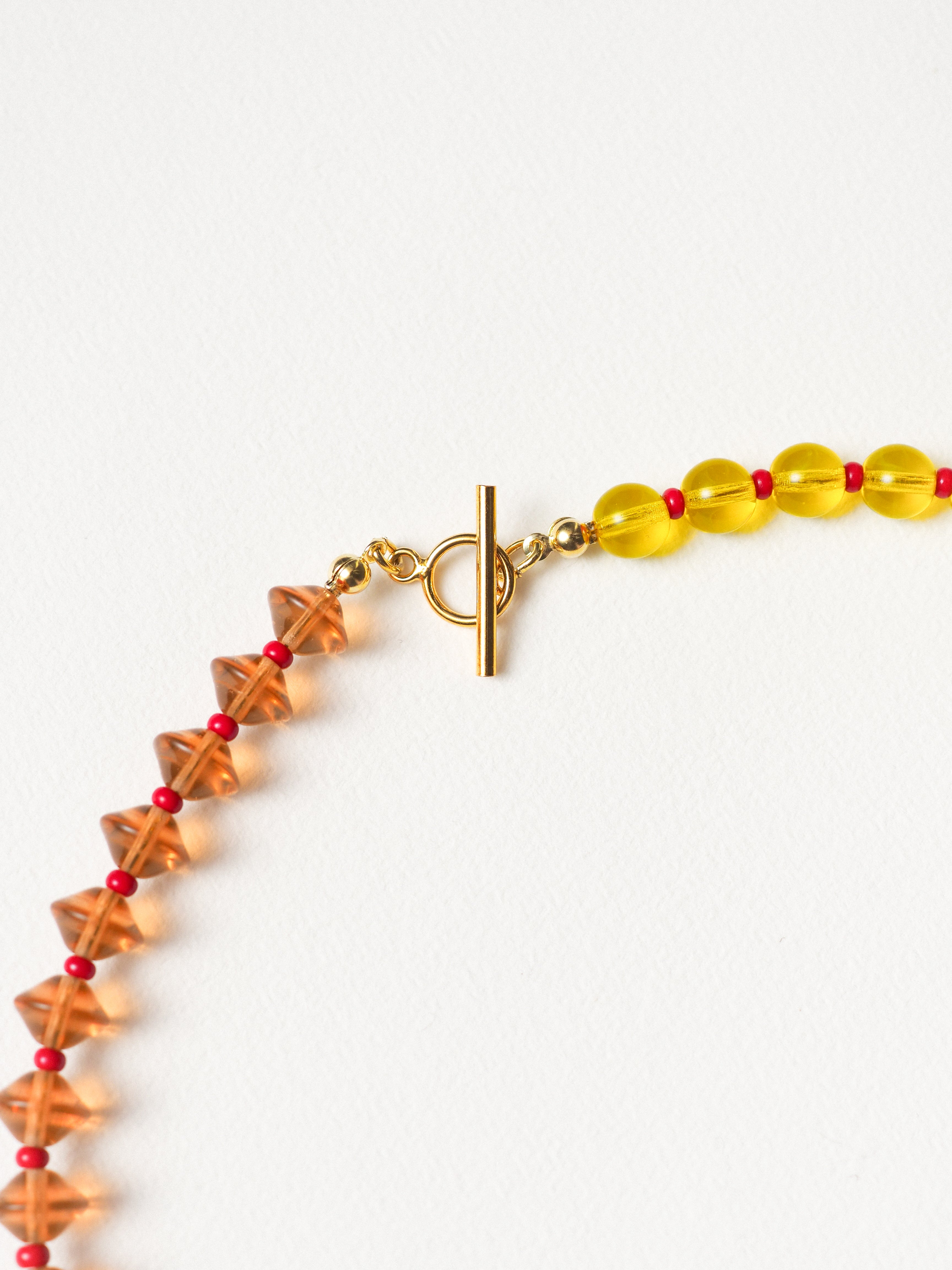 GOLDEN HOUR – Perlenkette