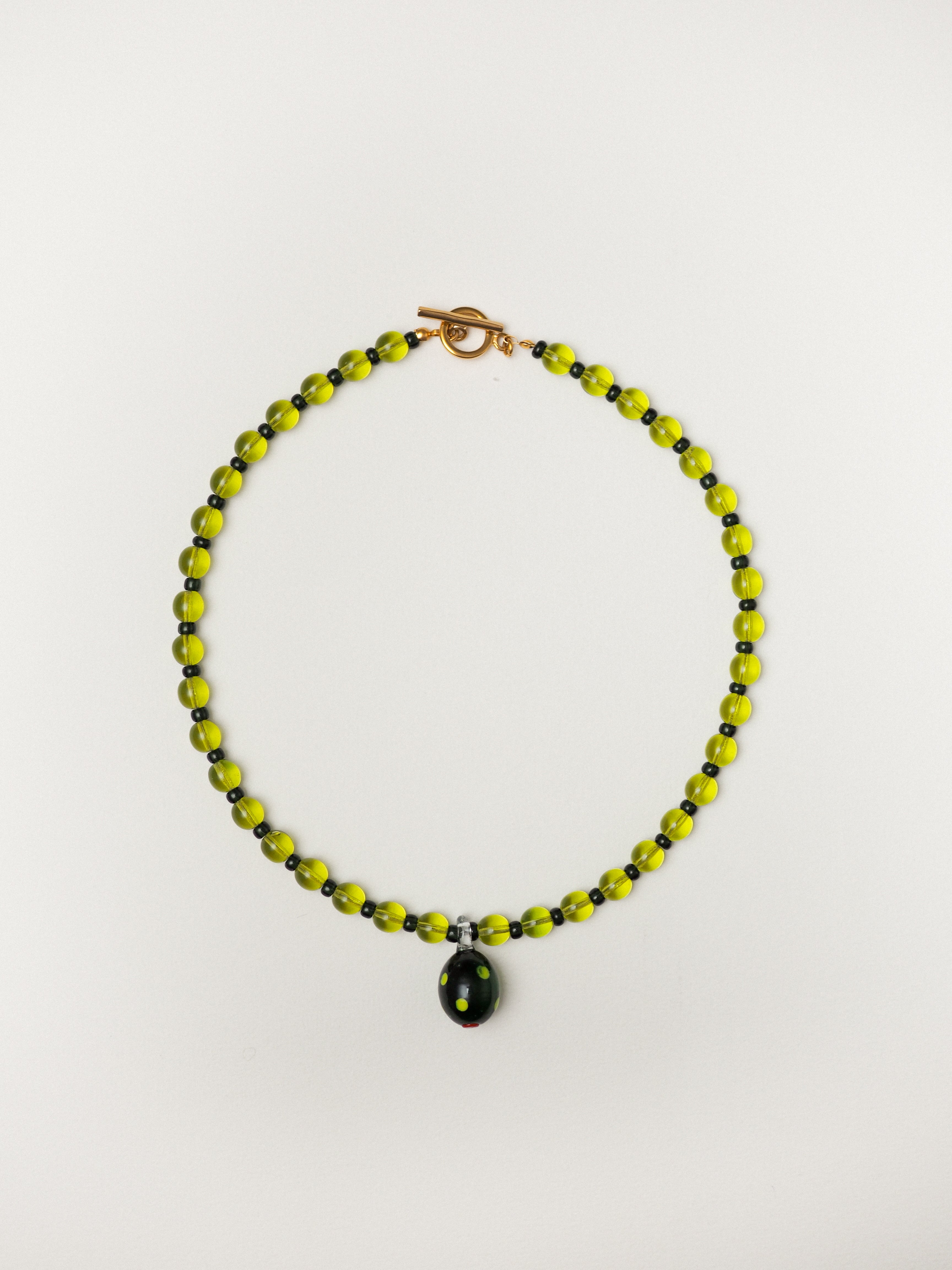 OLIVE 02 – Perlenkette
