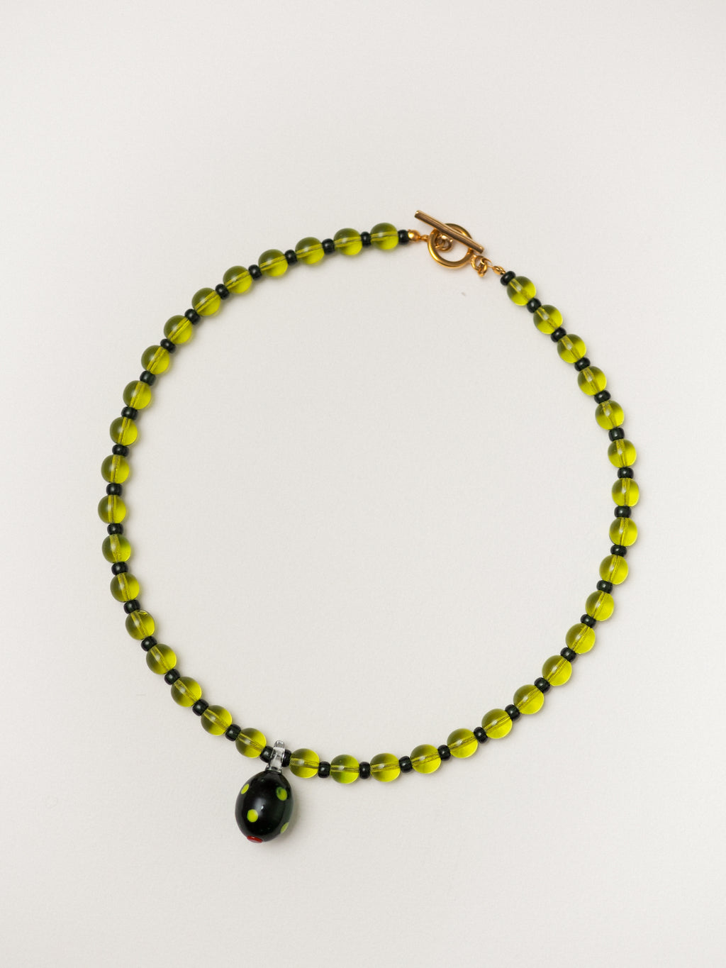 OLIVE 02 – Perlenkette