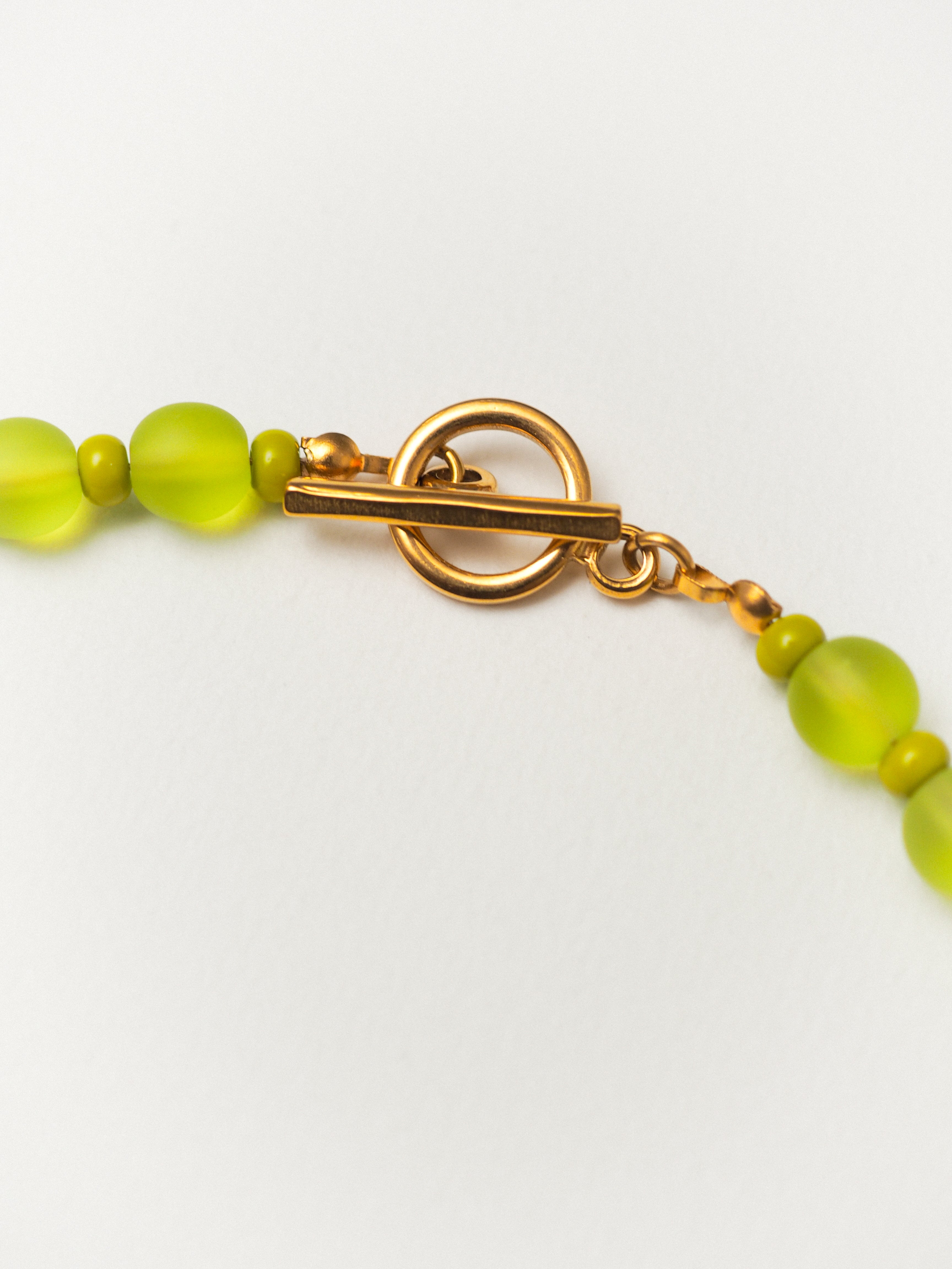 OLIVE 01 – Perlenkette