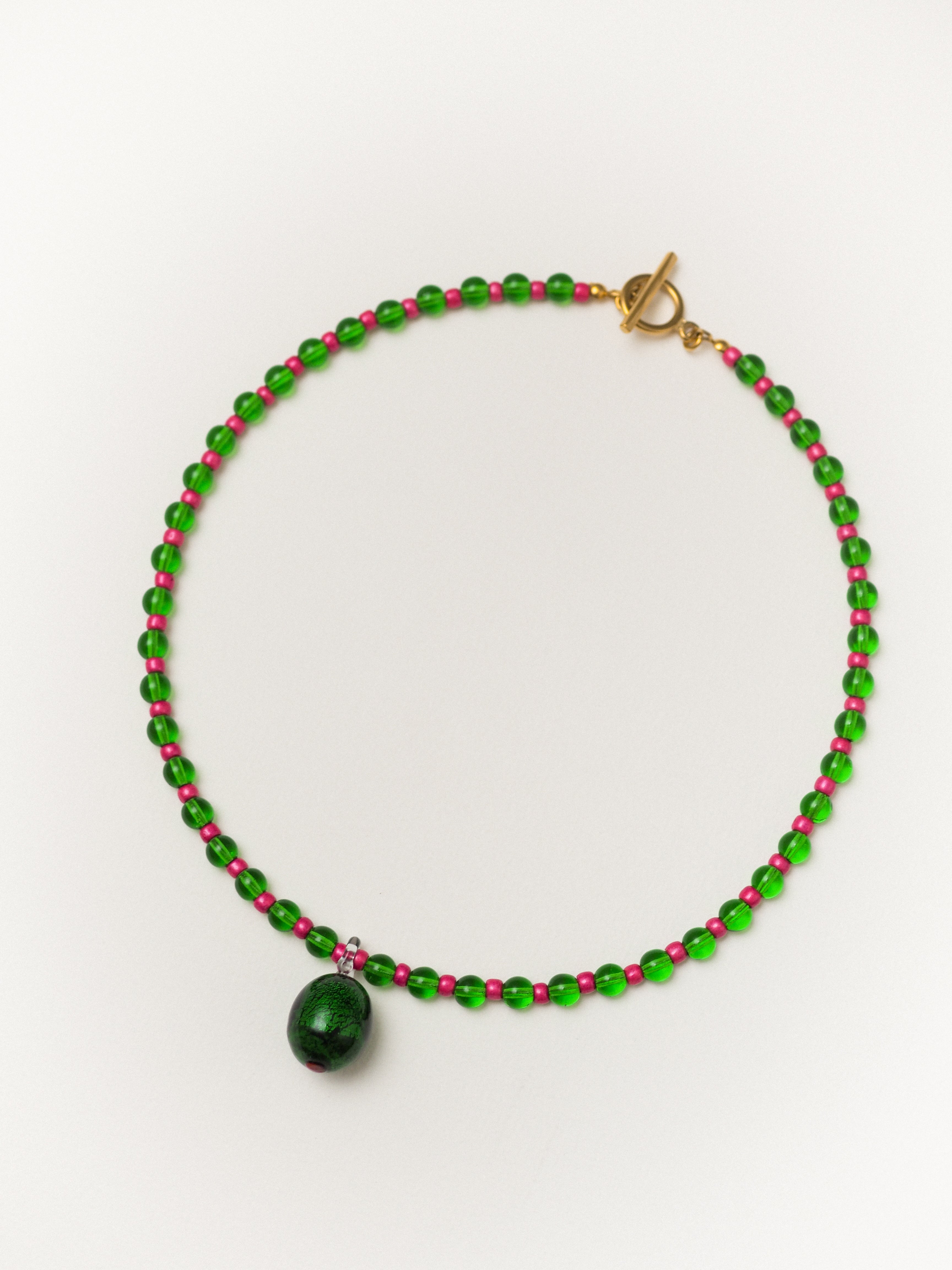 OLIVE 03 – Perlenkette
